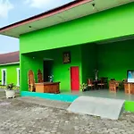 Hotel Bukit Sentabi Penembahen