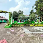 Hotel Bukit Sentabi Penembahen