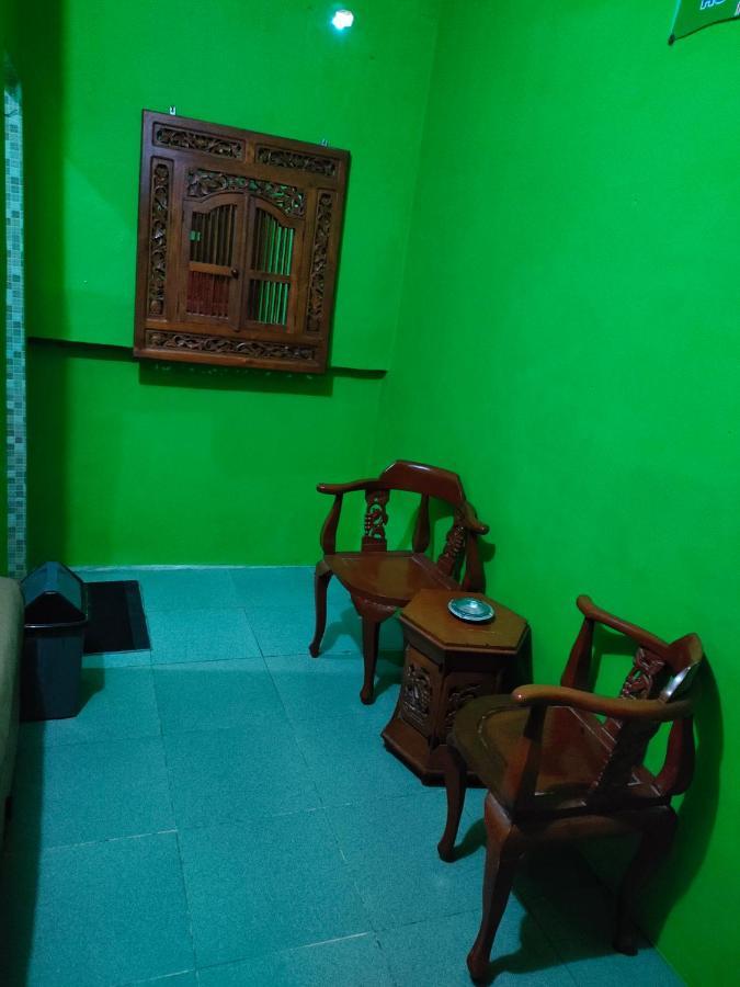 Bukit Sentabi Penembahen Hotel *